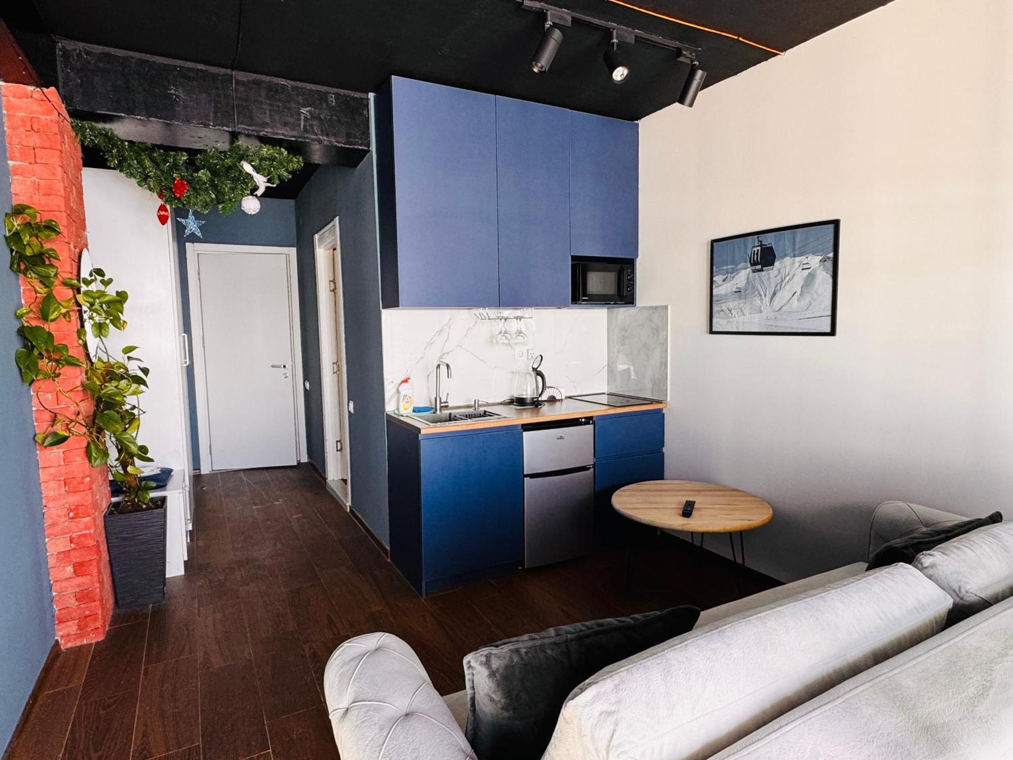 Twins Apartment Deluxe, New 구다우리 외부 사진